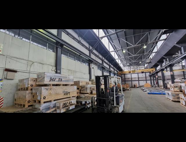 9,000M² WAREHOUSE FOR SALE IN SPRINGFIELD